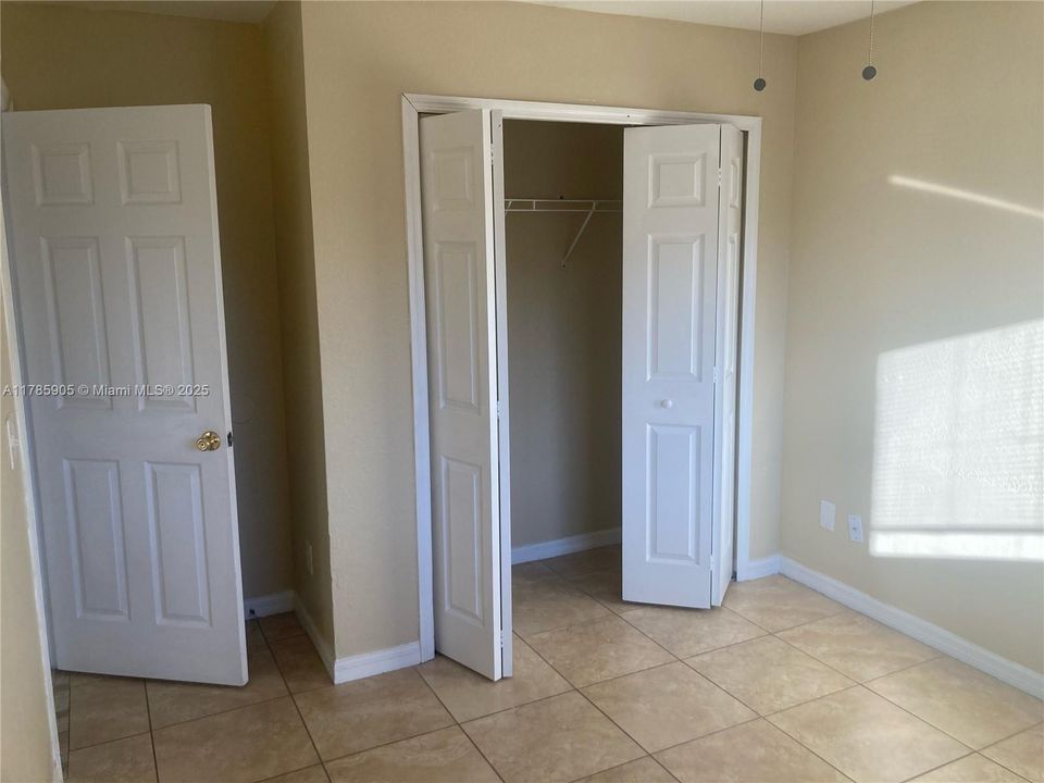 Недавно арендовано: $1,500 (3 спален, 2 ванн, 1582 Квадратных фут)