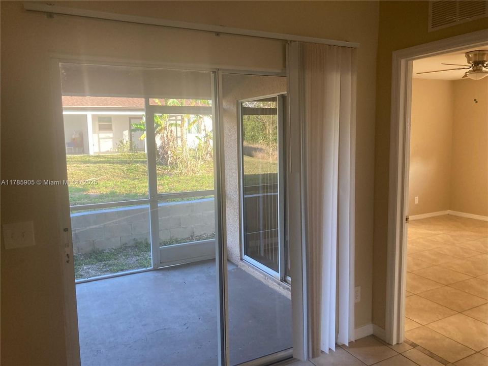 Недавно арендовано: $1,500 (3 спален, 2 ванн, 1582 Квадратных фут)