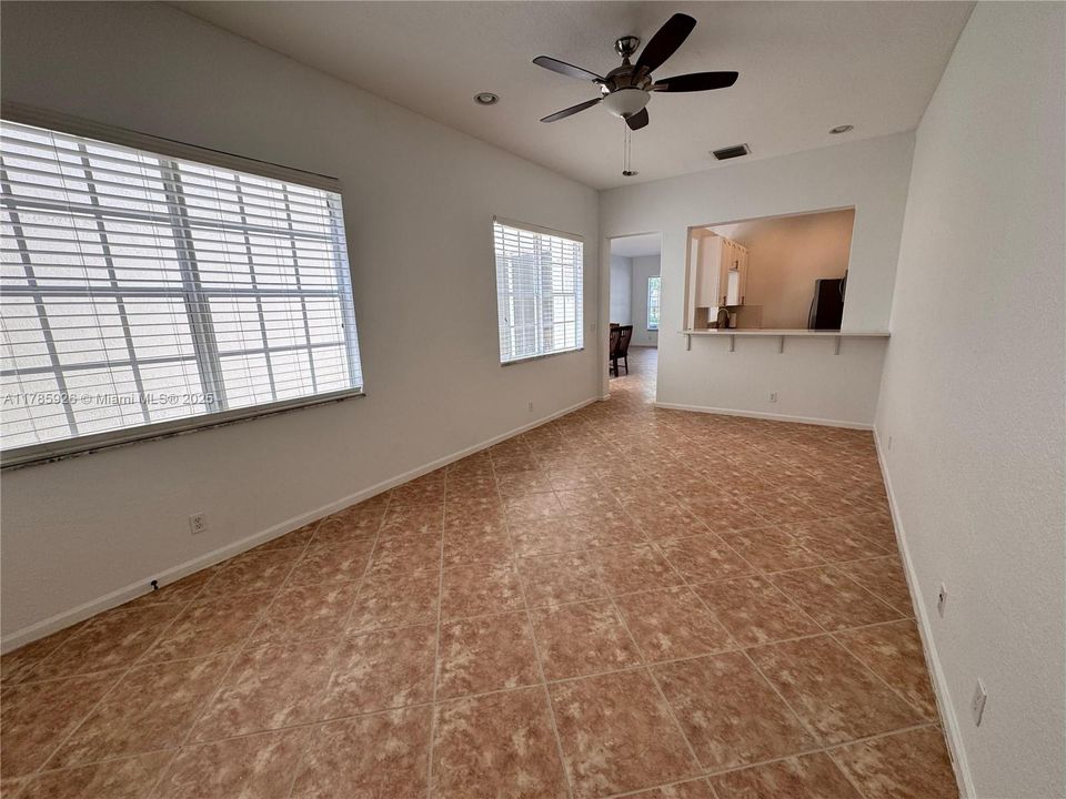 Recently Rented: $3,200 (3 beds, 2 baths, 1678 Square Feet)