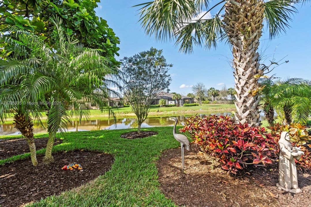 For Sale: $498,900 (2 beds, 2 baths, 1669 Square Feet)