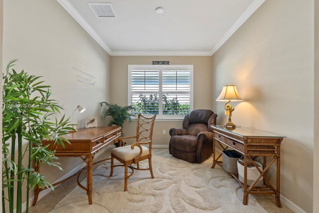 For Sale: $498,900 (2 beds, 2 baths, 1669 Square Feet)
