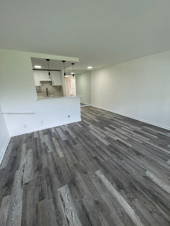 待售: $125,000 (1 贝兹, 1 浴室, 600 平方英尺)