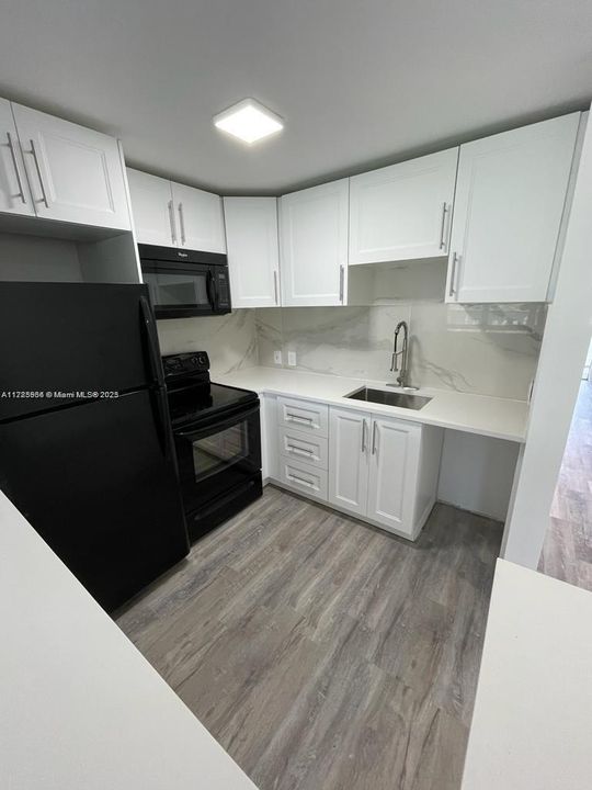 待售: $125,000 (1 贝兹, 1 浴室, 600 平方英尺)