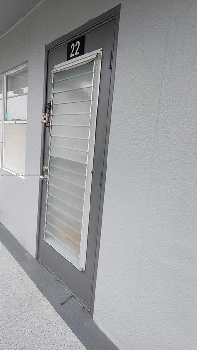 待售: $125,000 (1 贝兹, 1 浴室, 600 平方英尺)