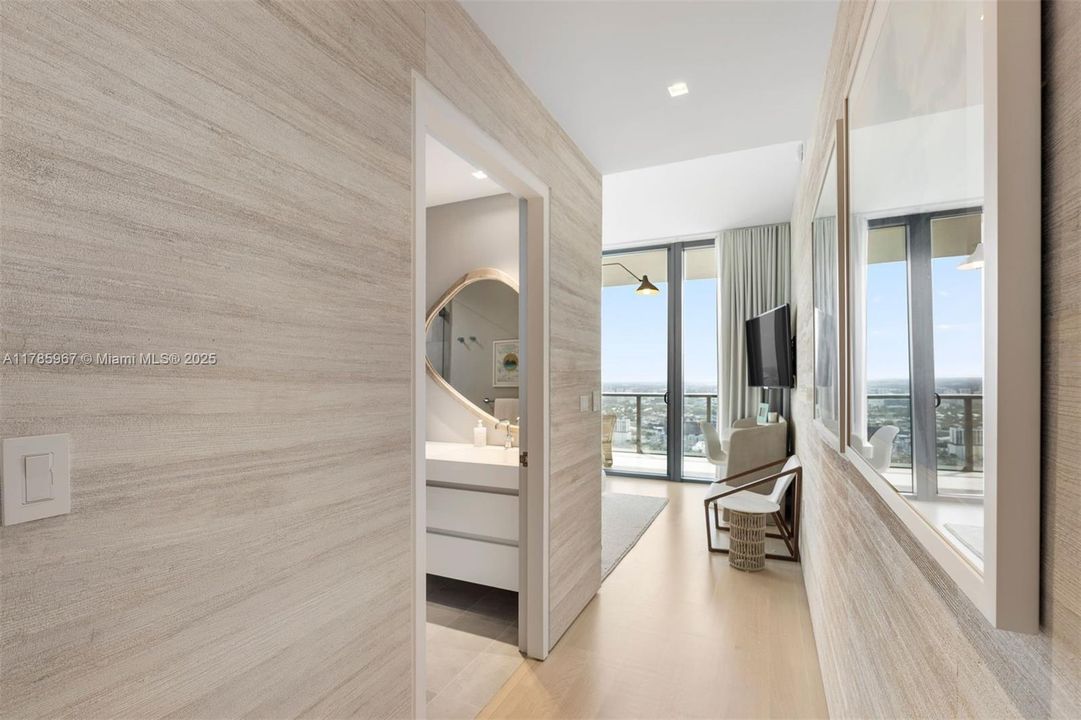 En Venta: $6,250,000 (5 camas, 5 baños, 3966 Pies cuadrados)
