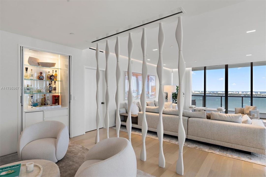 En Venta: $6,250,000 (5 camas, 5 baños, 3966 Pies cuadrados)