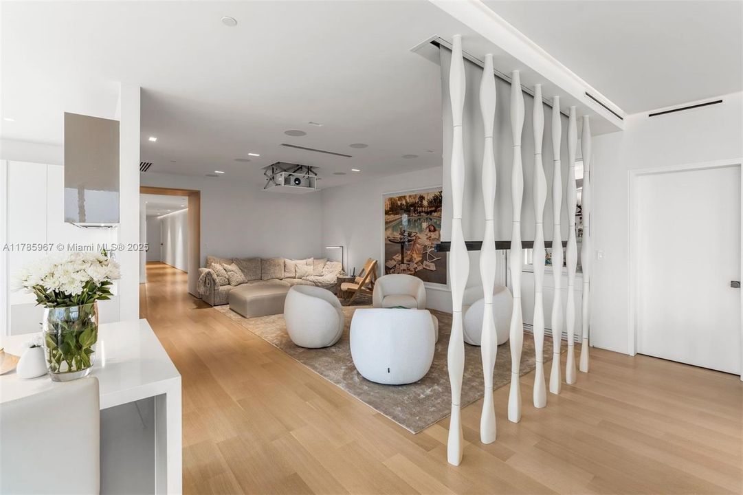 En Venta: $6,250,000 (5 camas, 5 baños, 3966 Pies cuadrados)