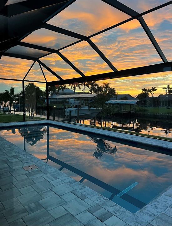 На продажу: $899,999 (3 спален, 2 ванн, 2117 Квадратных фут)