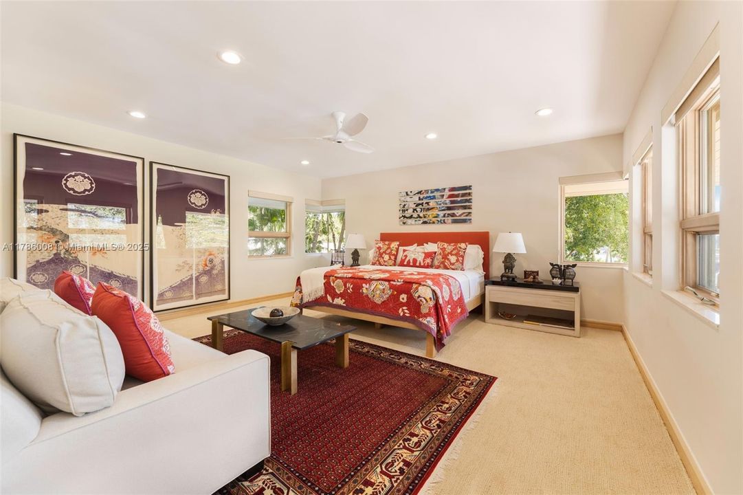 For Sale: $37,000,000 (7 beds, 7 baths, 10840 Square Feet)