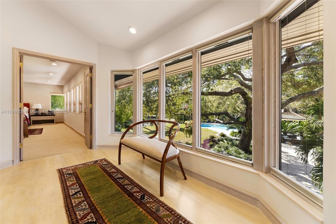 For Sale: $37,000,000 (7 beds, 7 baths, 10840 Square Feet)