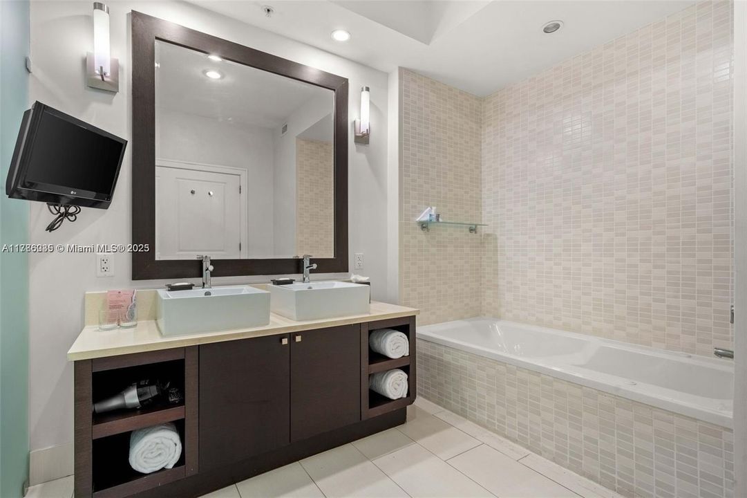 En Venta: $169,000 (1 camas, 1 baños, 705 Pies cuadrados)