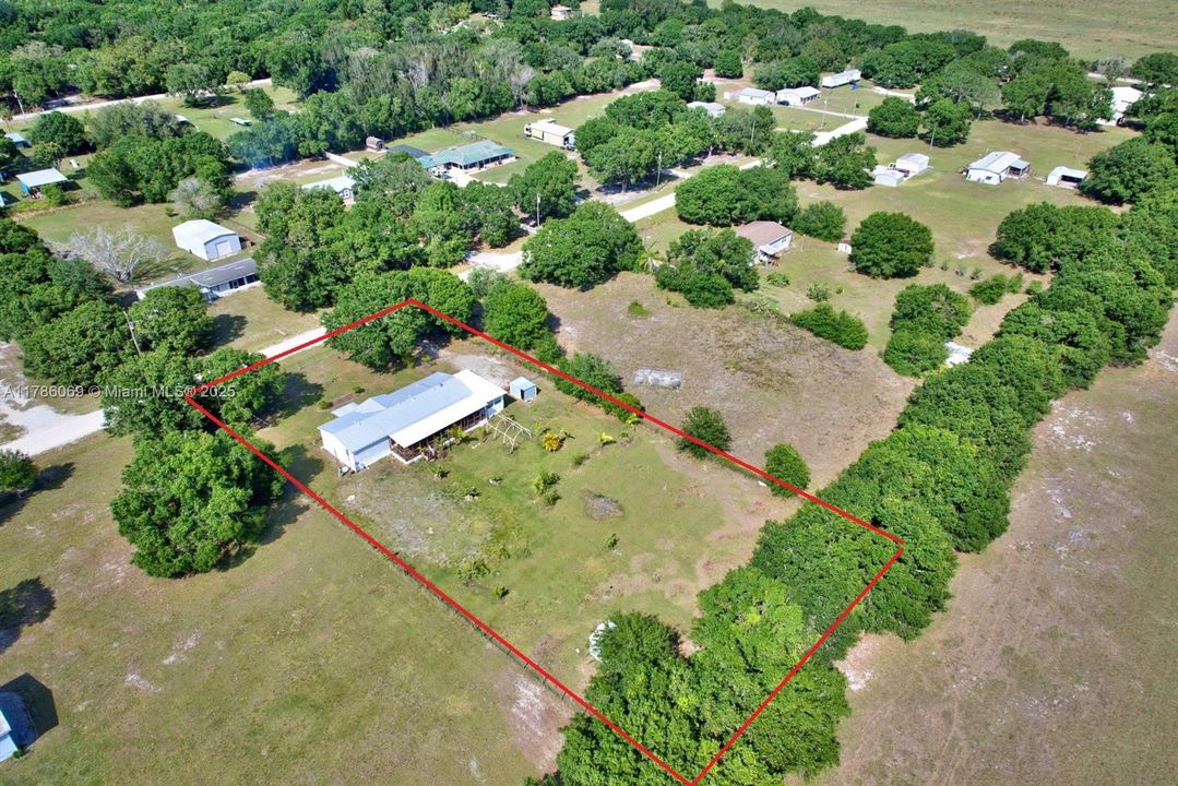 最近售出: $219,000 (3 贝兹, 2 浴室, 2178 平方英尺)