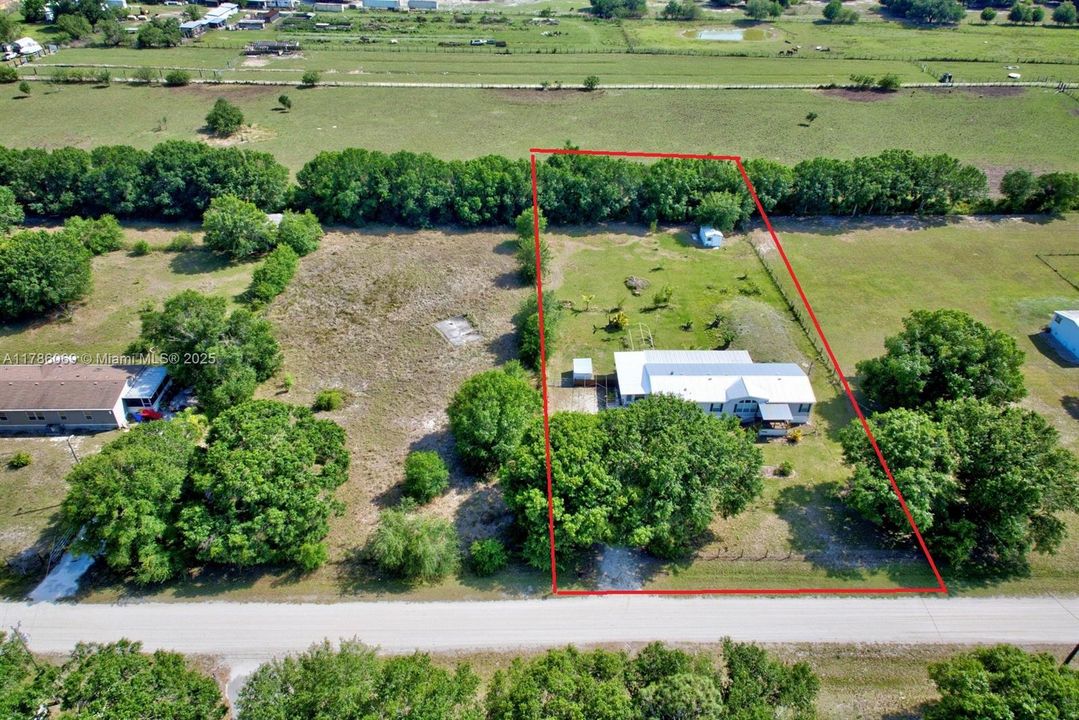 最近售出: $219,000 (3 贝兹, 2 浴室, 2178 平方英尺)