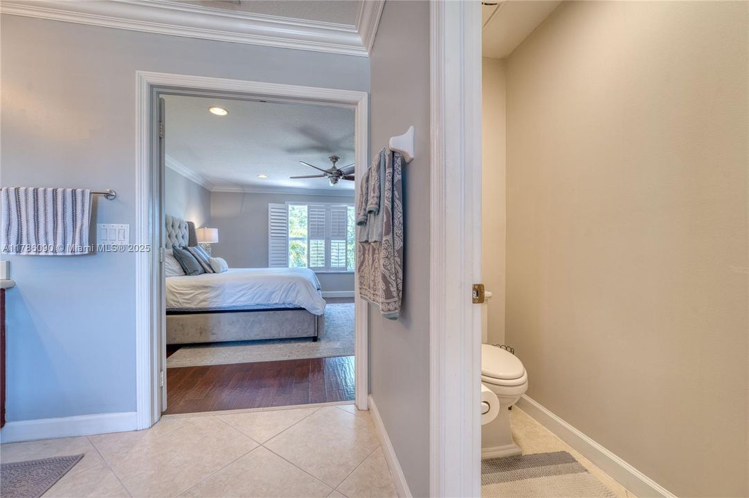 Недавно продано: $779,200 (4 спален, 3 ванн, 2831 Квадратных фут)