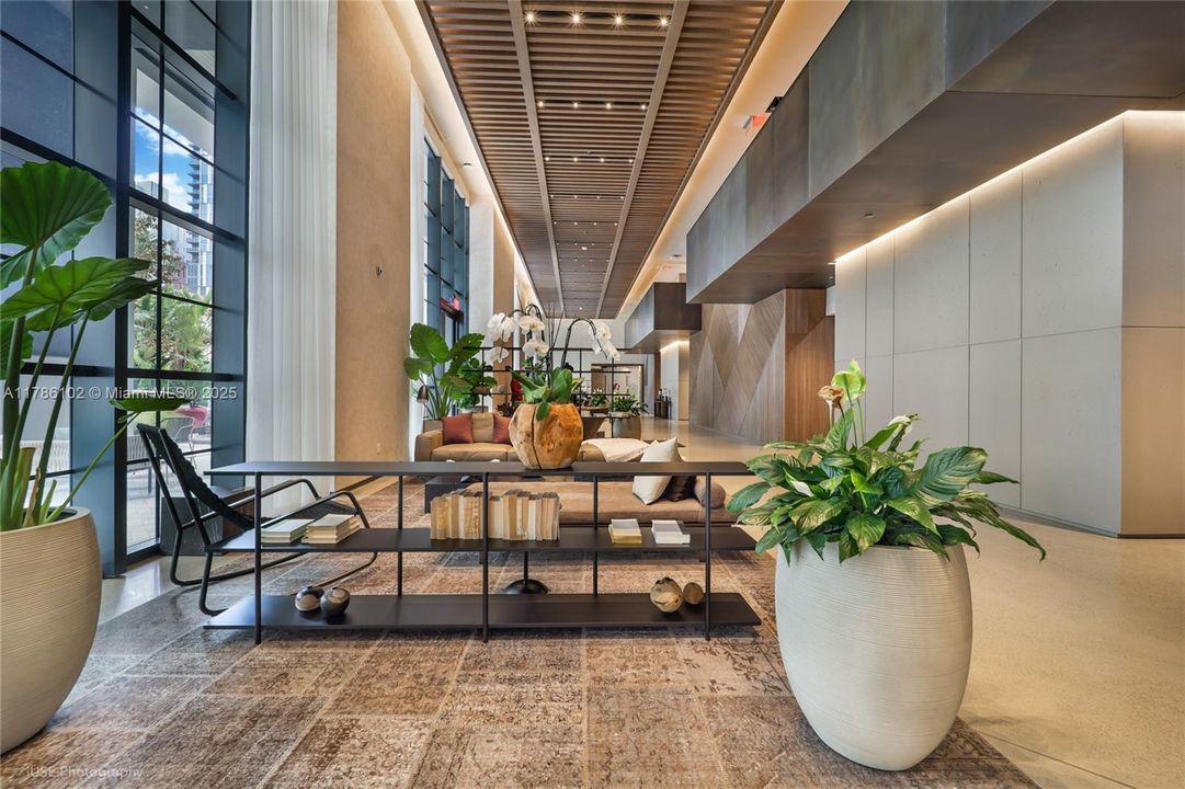 最近租的: $3,450 (1 贝兹, 1 浴室, 598 平方英尺)