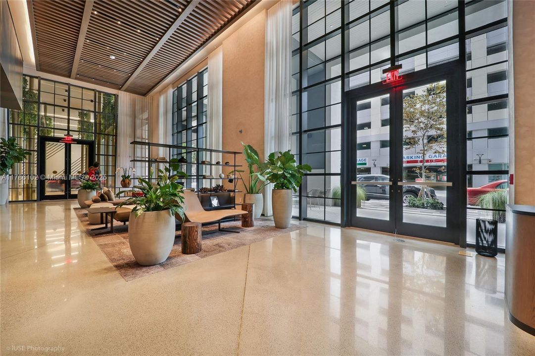 最近租的: $3,450 (1 贝兹, 1 浴室, 598 平方英尺)