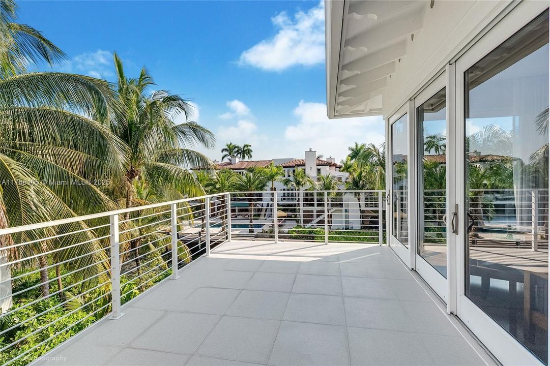 Master Bedroom Balcony