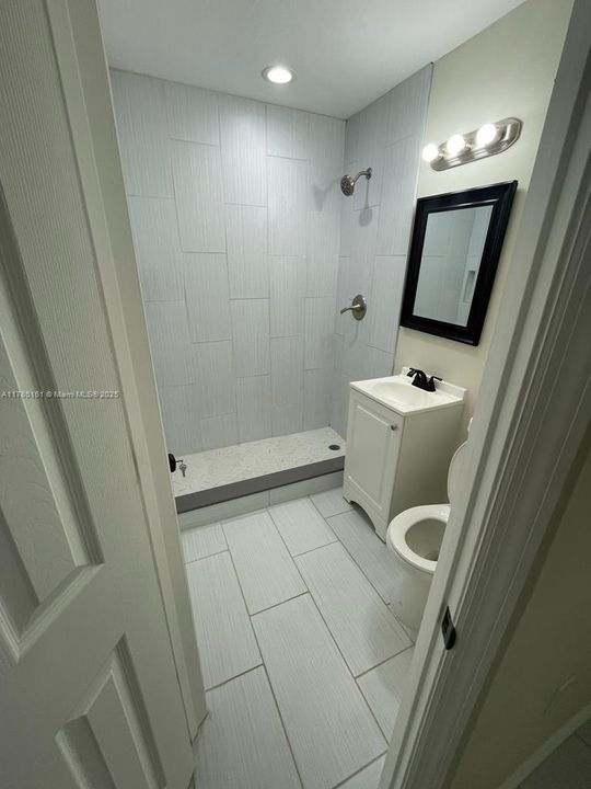 Recently Sold: $449,900 (3 beds, 2 baths, 1412 Square Feet)