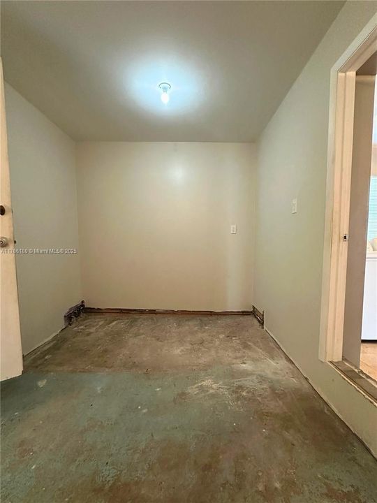 Bonus room or office