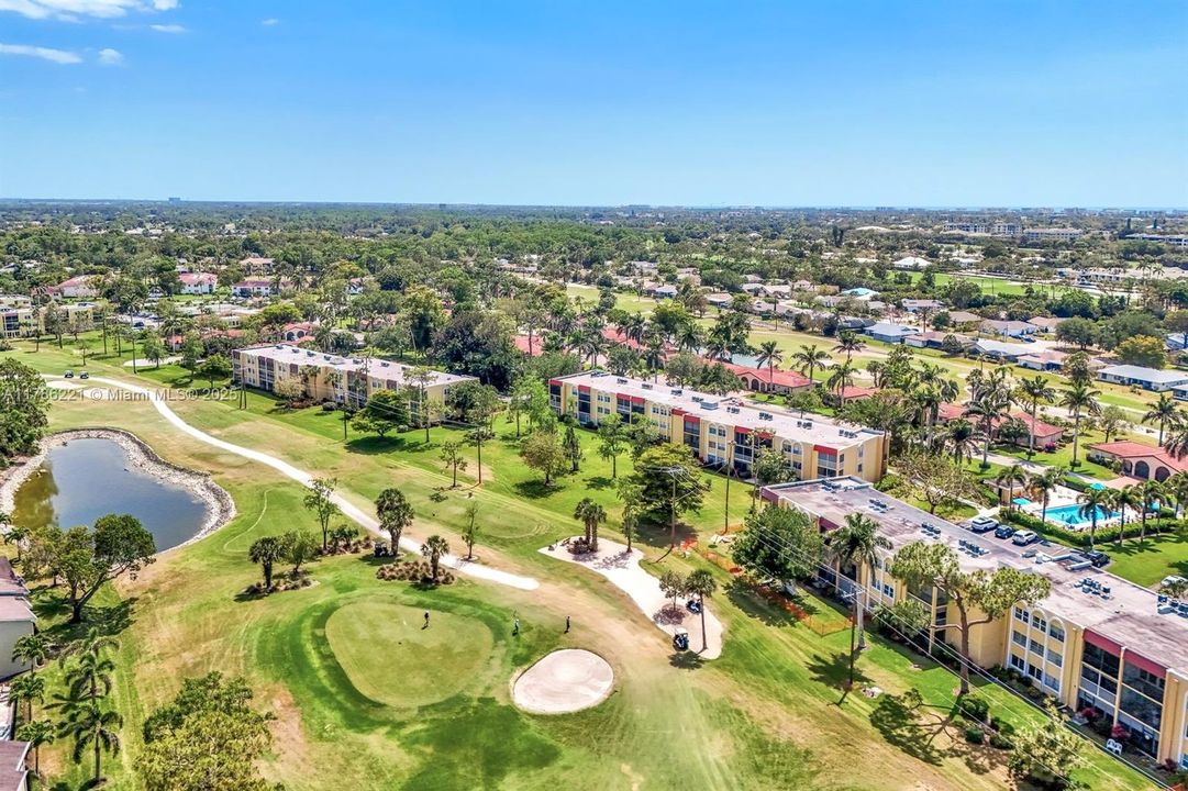 Vendido Recientemente: $199,000 (2 camas, 2 baños, 1164 Pies cuadrados)