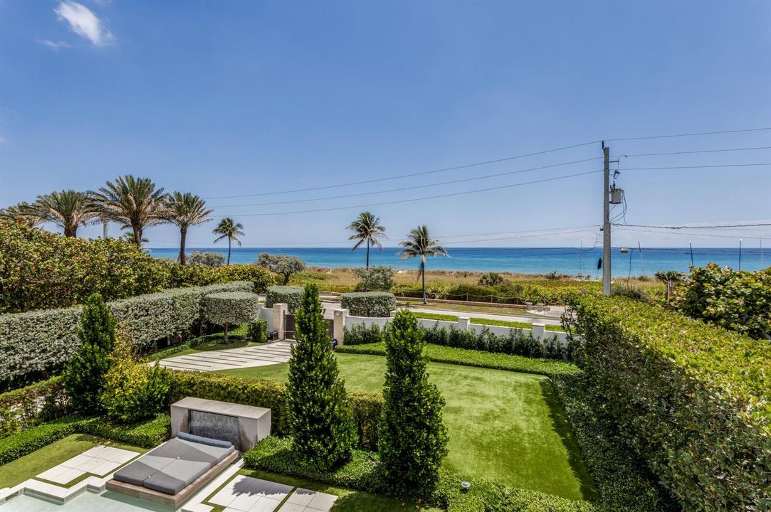 mls_BALCONY_VIEW_EB