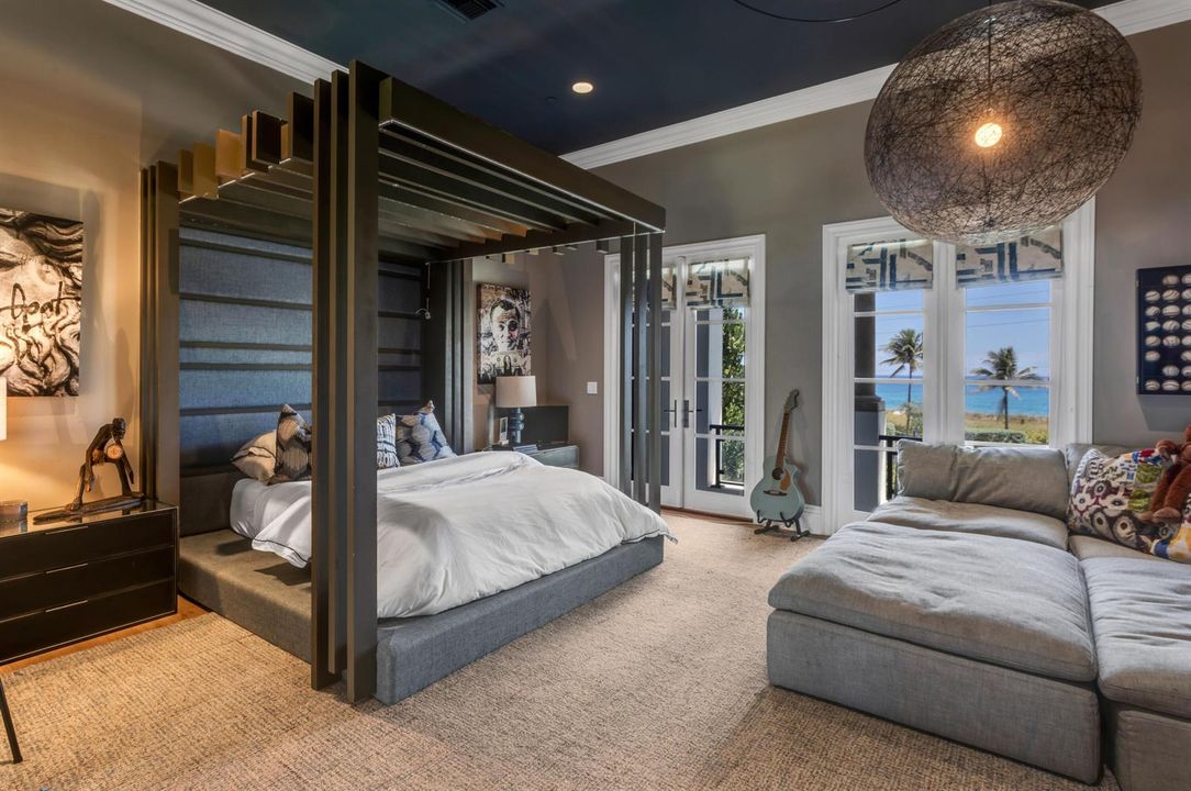 mls_BEDROOM_GREY_EB