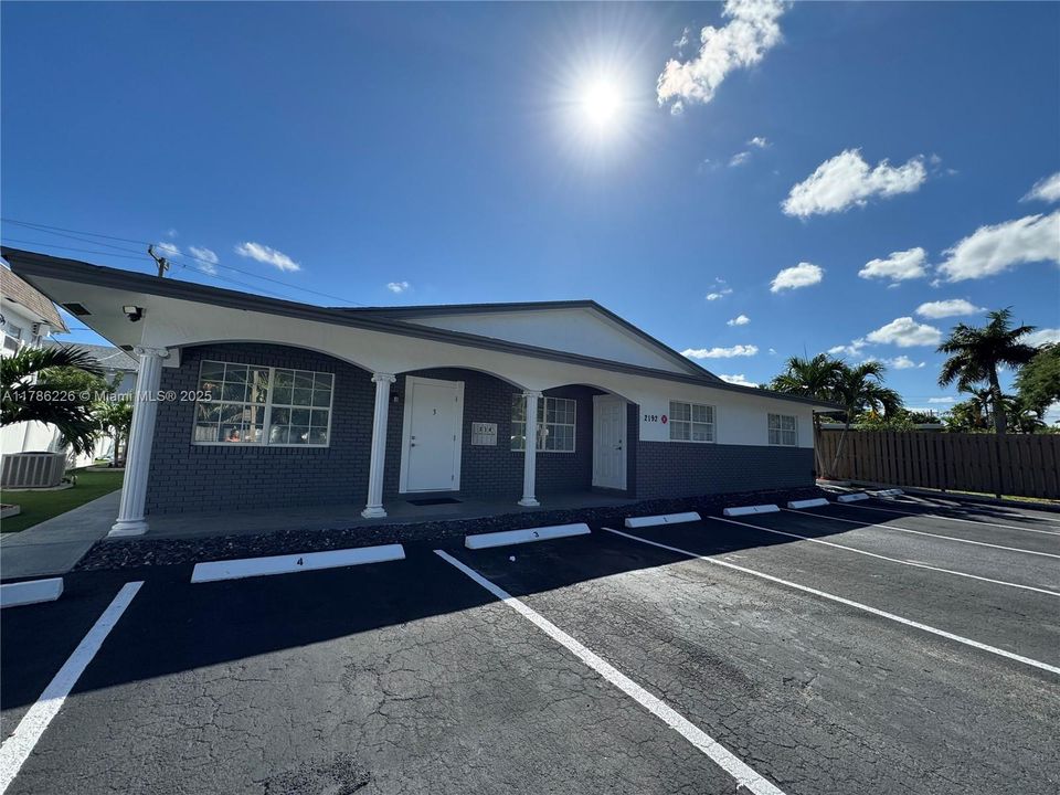 Recently Rented: $2,500 (2 beds, 2 baths, 710 Square Feet)