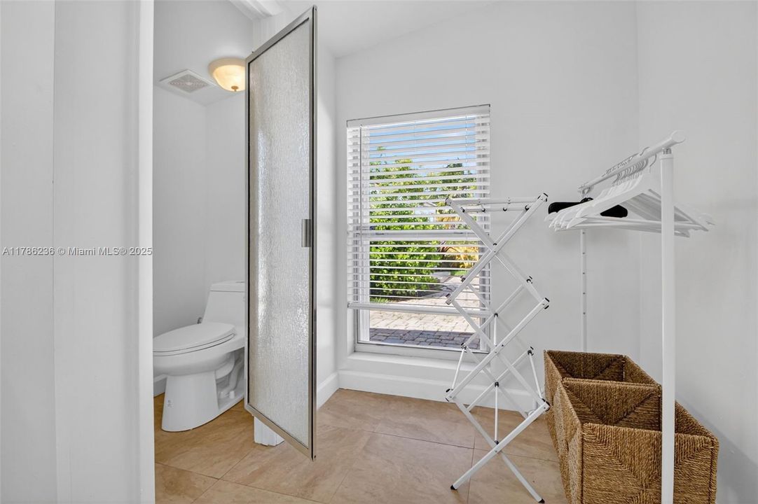 En Venta: $699,000 (3 camas, 3 baños, 0 Pies cuadrados)