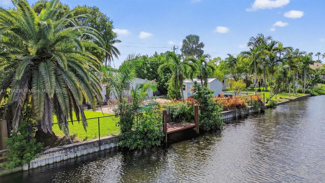 En Venta: $699,000 (3 camas, 3 baños, 0 Pies cuadrados)