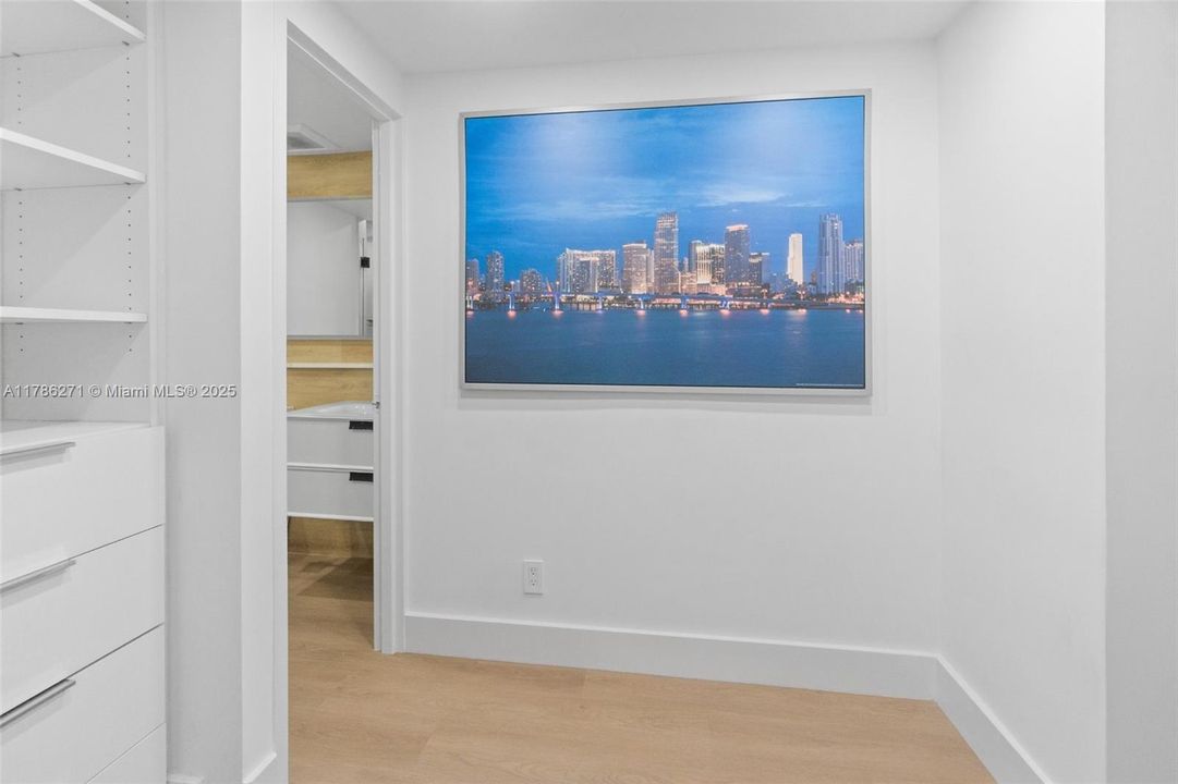 Vendido Recientemente: $760,000 (1 camas, 2 baños, 865 Pies cuadrados)