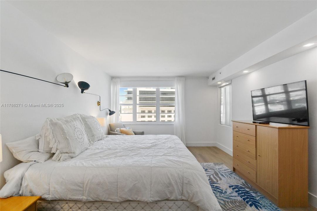 Vendido Recientemente: $760,000 (1 camas, 2 baños, 865 Pies cuadrados)