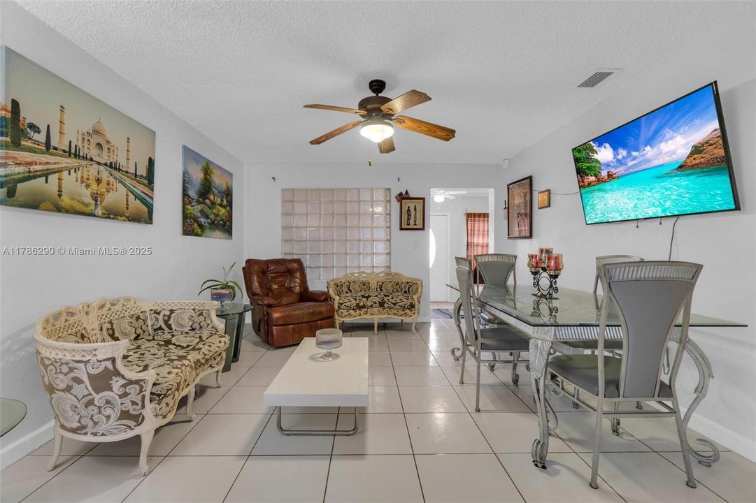 Recently Sold: $640,000 (0 beds, 0 baths, 1258 Square Feet)