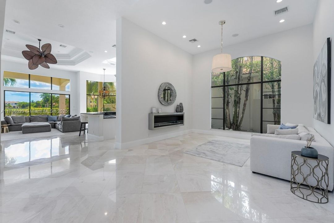 待售: $1,490,000 (4 贝兹, 3 浴室, 3412 平方英尺)