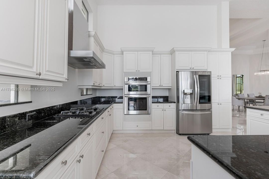 待售: $1,490,000 (4 贝兹, 3 浴室, 3412 平方英尺)