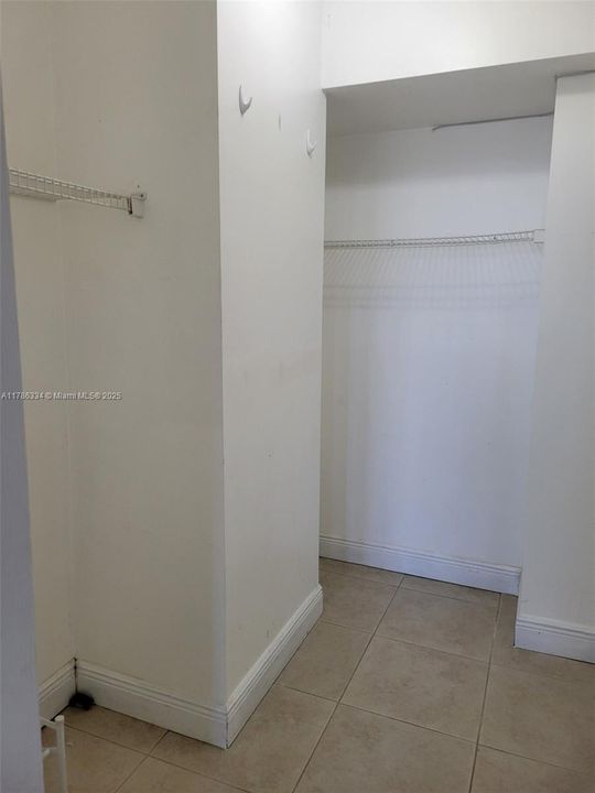 Recientemente alquilado: $2,000 (1 camas, 1 baños, 1000 Pies cuadrados)