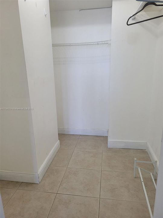 Recientemente alquilado: $2,000 (1 camas, 1 baños, 1000 Pies cuadrados)