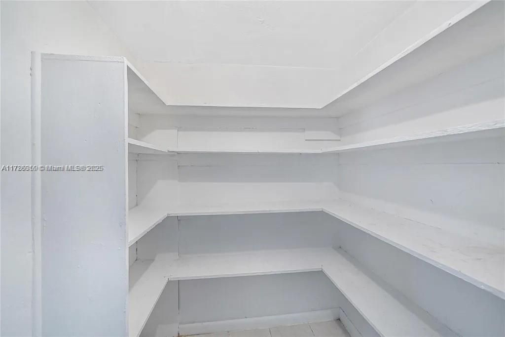 最近租的: $2,250 (2 贝兹, 2 浴室, 1200 平方英尺)