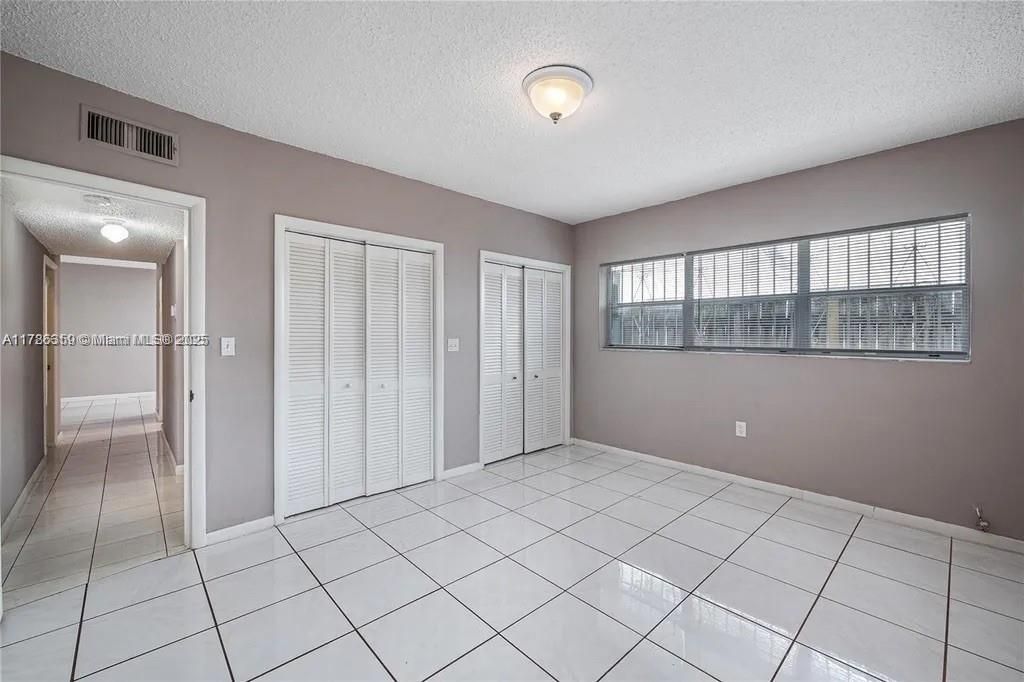 最近租的: $2,250 (2 贝兹, 2 浴室, 1200 平方英尺)