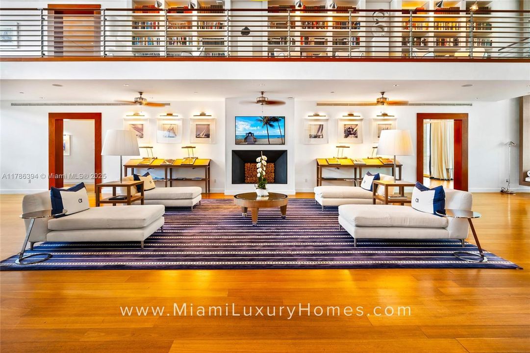 Vendido Recientemente: $3,295,000 (2 camas, 2 baños, 1756 Pies cuadrados)