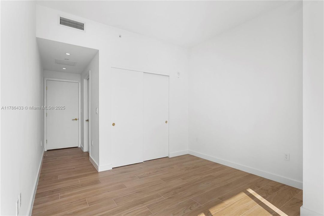En Venta: $4,250,000 (3 camas, 3 baños, 1841 Pies cuadrados)