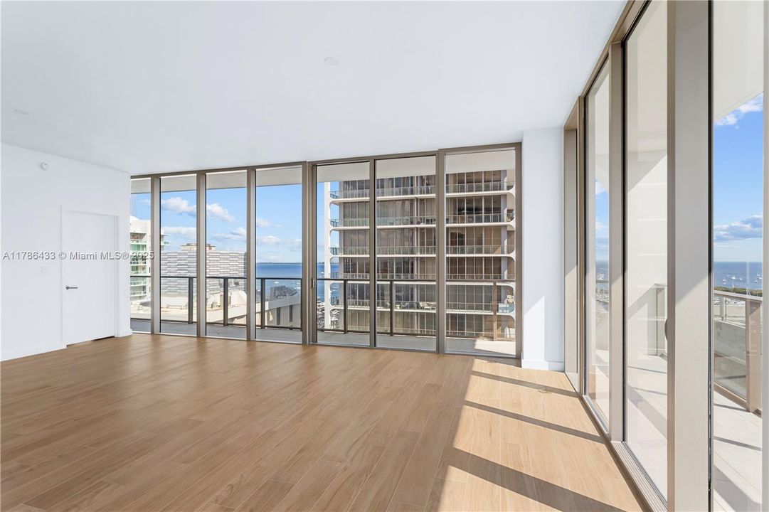 En Venta: $4,250,000 (3 camas, 3 baños, 1841 Pies cuadrados)