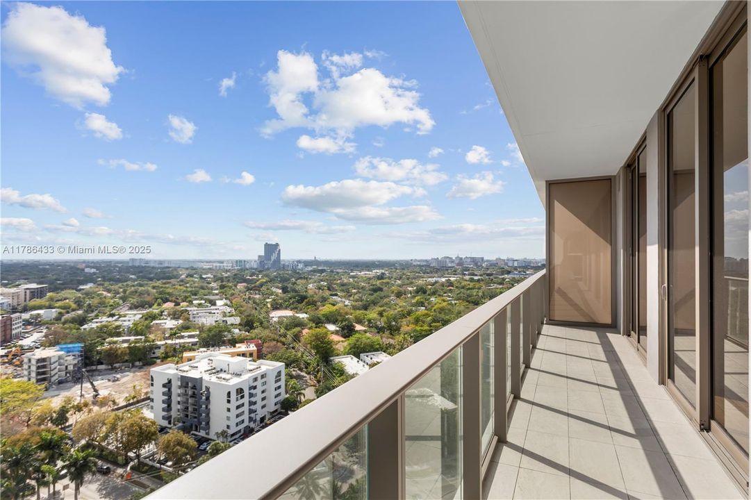 En Venta: $4,250,000 (3 camas, 3 baños, 1841 Pies cuadrados)
