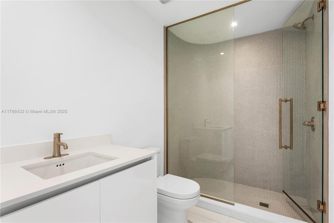 En Venta: $4,250,000 (3 camas, 3 baños, 1841 Pies cuadrados)