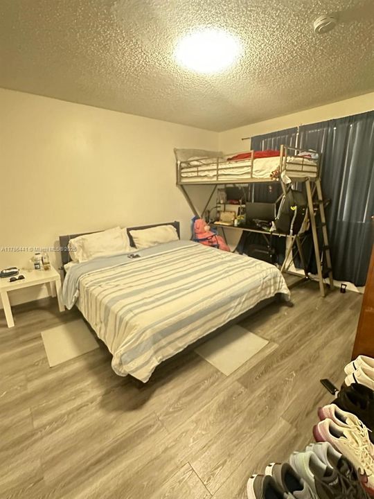 Recientemente alquilado: $2,500 (2 camas, 2 baños, 992 Pies cuadrados)