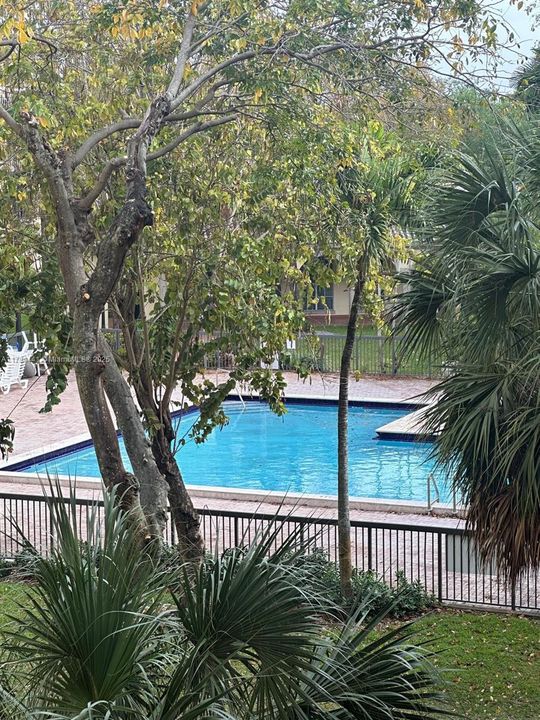 Recientemente alquilado: $2,500 (2 camas, 2 baños, 992 Pies cuadrados)