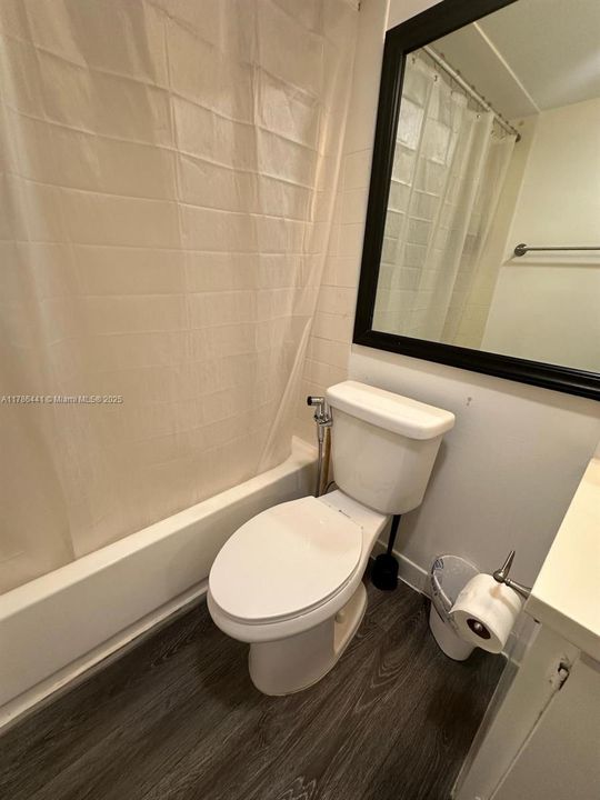 Recientemente alquilado: $2,500 (2 camas, 2 baños, 992 Pies cuadrados)