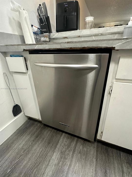 Recientemente alquilado: $2,500 (2 camas, 2 baños, 992 Pies cuadrados)