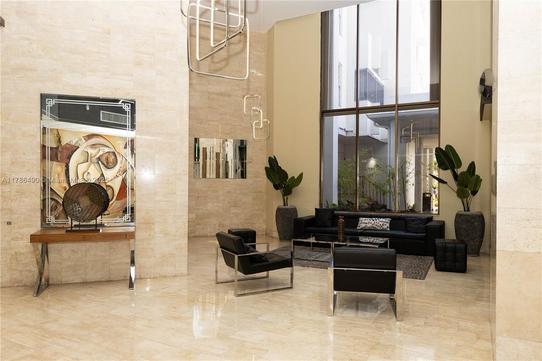 待售: $209,000 (2 贝兹, 2 浴室, 1268 平方英尺)