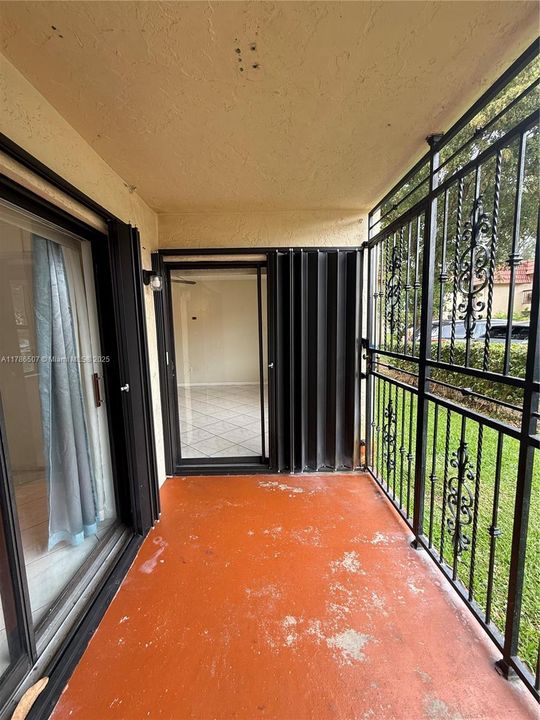 Recientemente alquilado: $2,250 (2 camas, 2 baños, 750 Pies cuadrados)