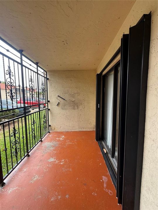 Recientemente alquilado: $2,250 (2 camas, 2 baños, 750 Pies cuadrados)